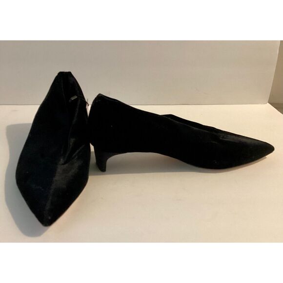 NWT Zara Black Velvet Pointed Toe Kitten Heel Ankle Boot 37 - Picture 3 of 7